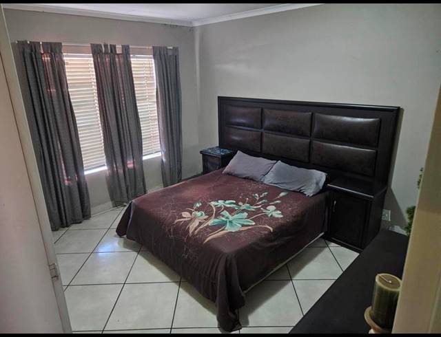 3 BEDROOM TOWNHOUSE FOR SALE IN ANNLIN